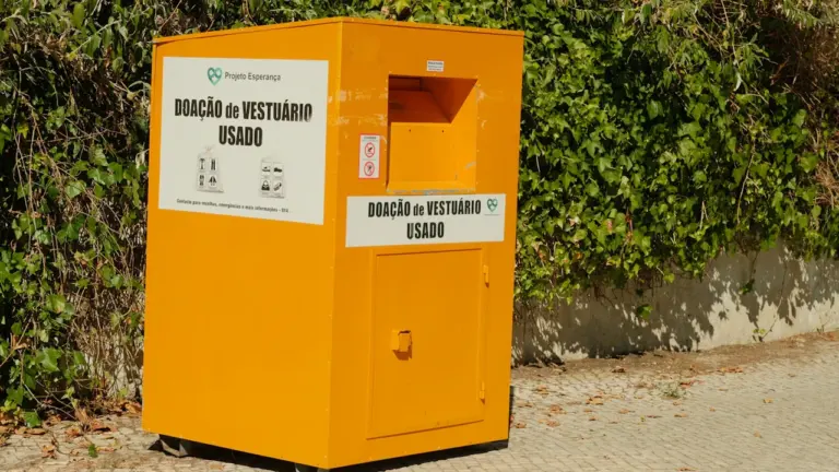 Kur dėti senus drabužius: tekstilės rūšiavimo gidas