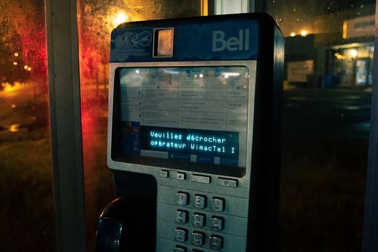 Perspėjimas telefone ar sirenos: kada skambinti 112