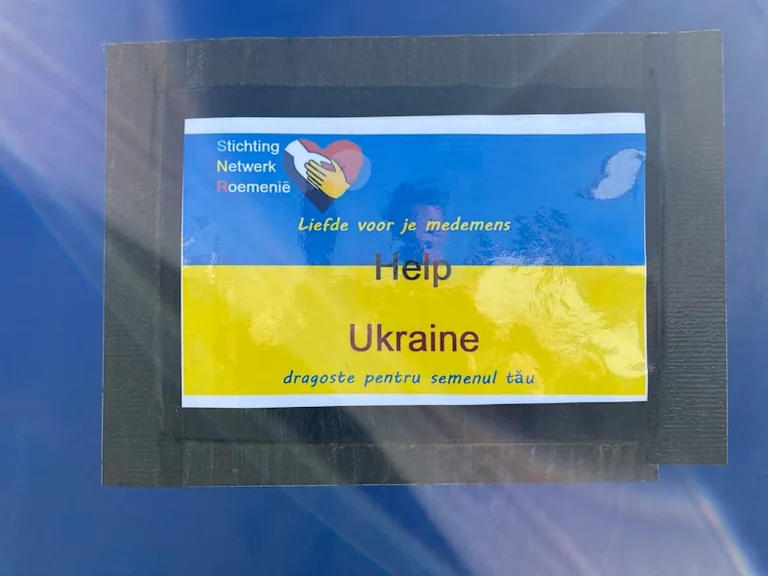 Ukrainos nepriklausomybės diena: kaip aukoti saugiai